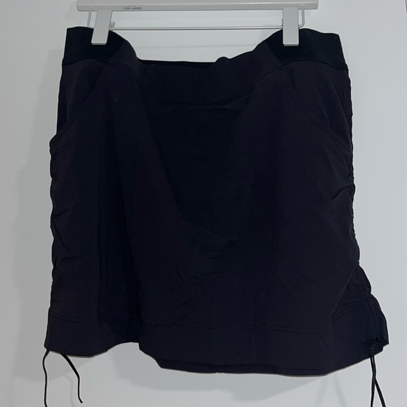 Columbia Women's Anytime Casual Skort Black Size XL - Picture 4 of 10